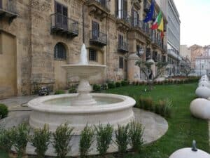 fontaine du palais dorleans palermo